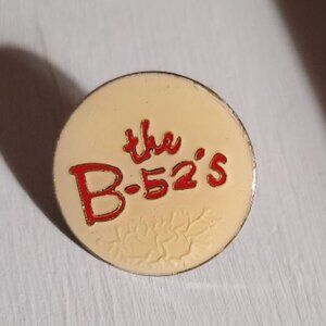 🎵 The B-52's Band Vintage 1980's Lapel Pin - Rock Music Concert Tour